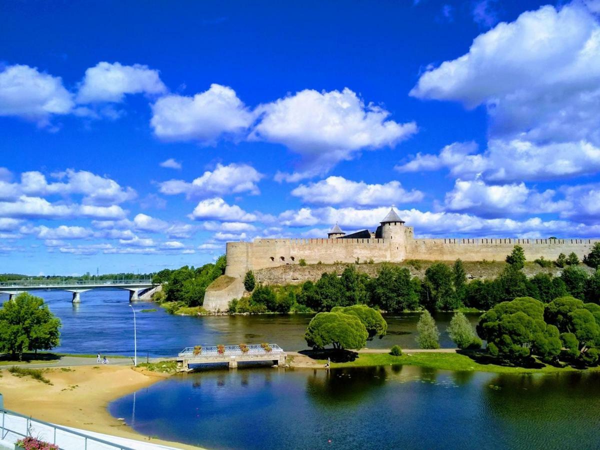 Prestige Apartment Narva Luaran gambar